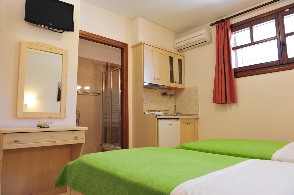 Ferienwohnung Pansion Evi Amolianí Zimmer foto